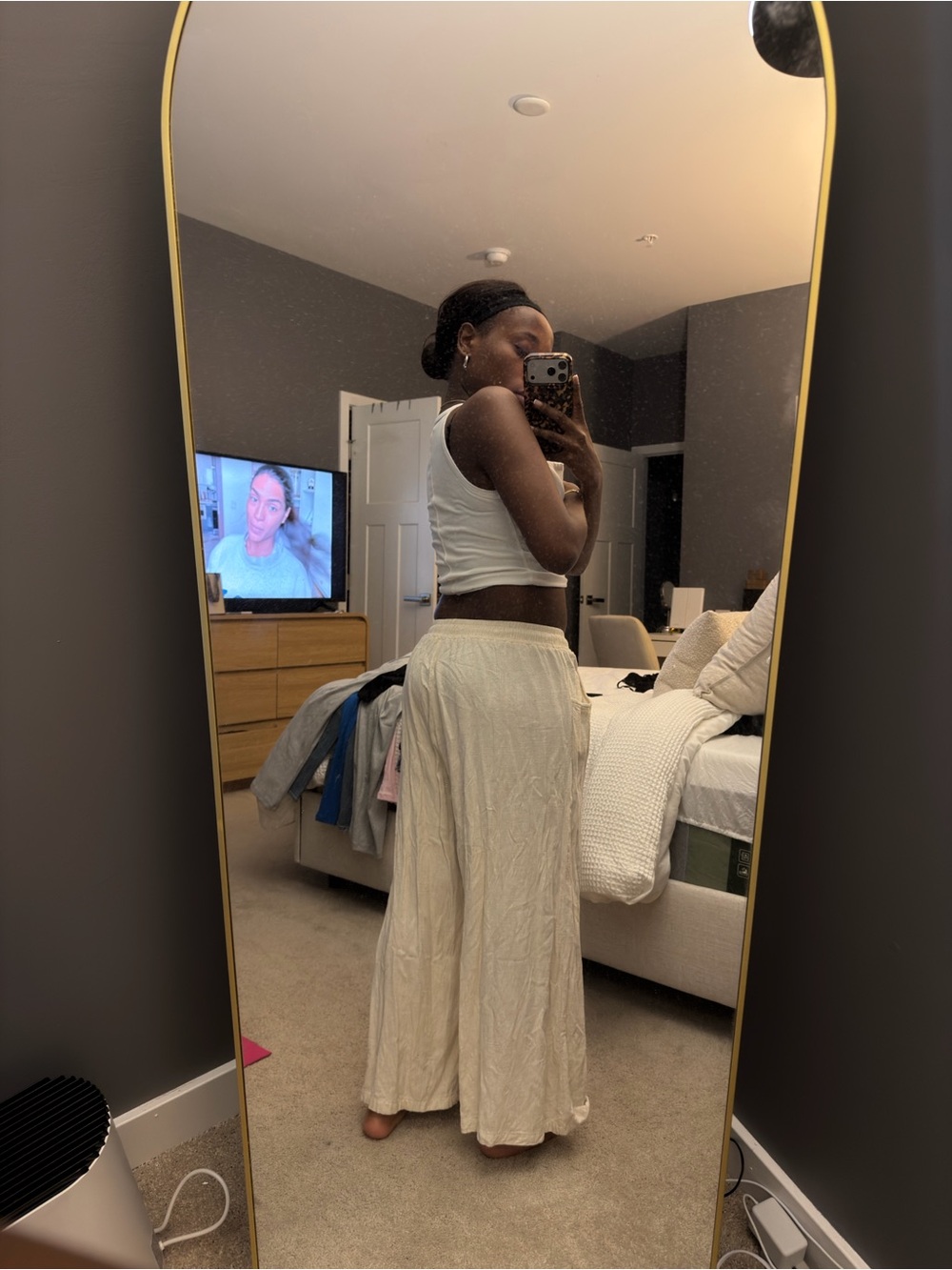 Amazon Cream Wide-Leg Drawstring Pants - Picture 3 of 3